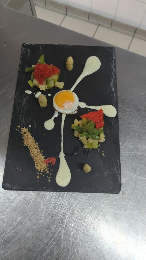 Hotel Platanes - Kb Hotel Group Etauliers 외부 사진