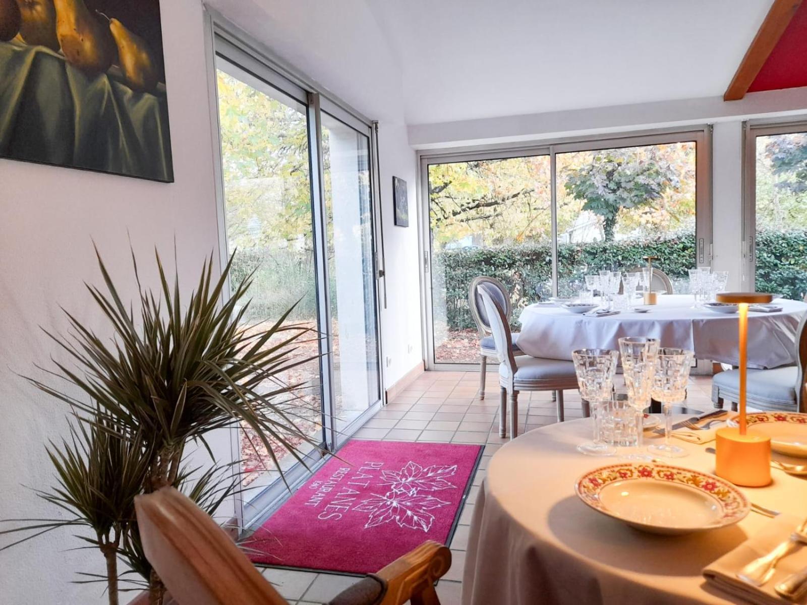 Hotel Platanes - Kb Hotel Group Etauliers 외부 사진
