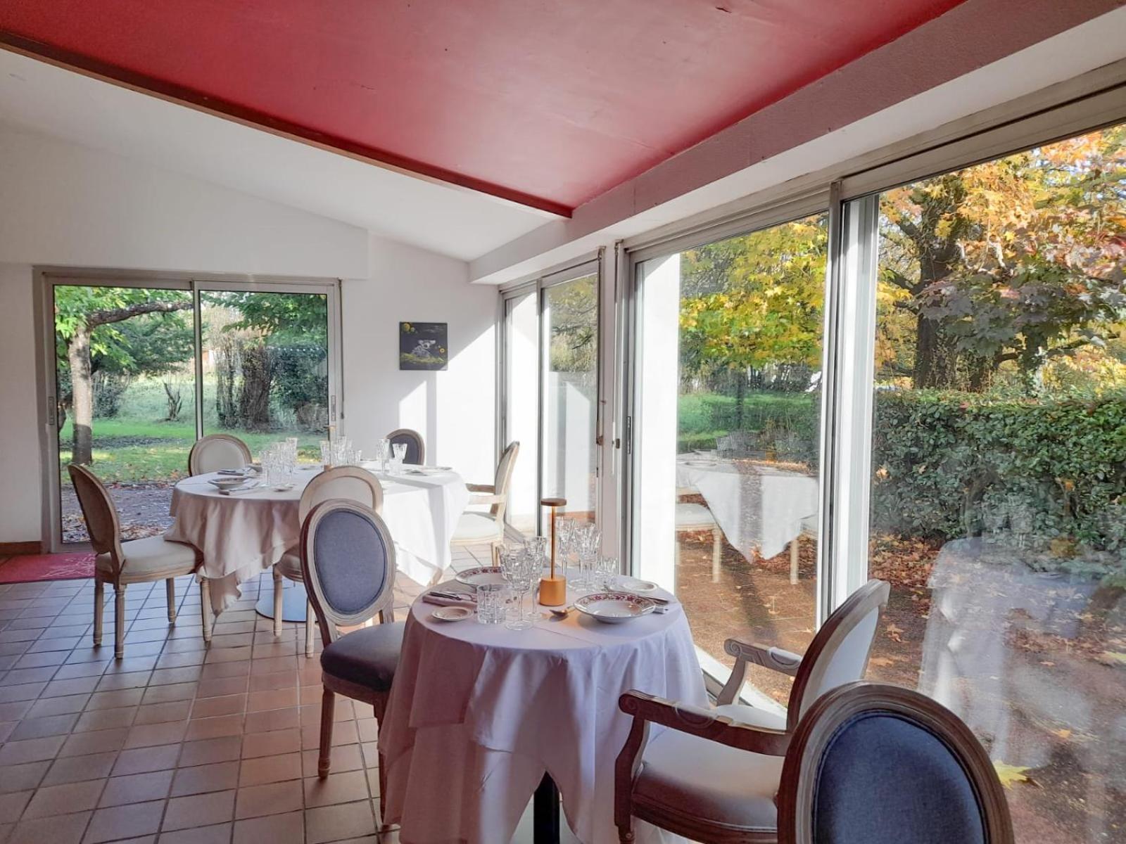 Hotel Platanes - Kb Hotel Group Etauliers 외부 사진