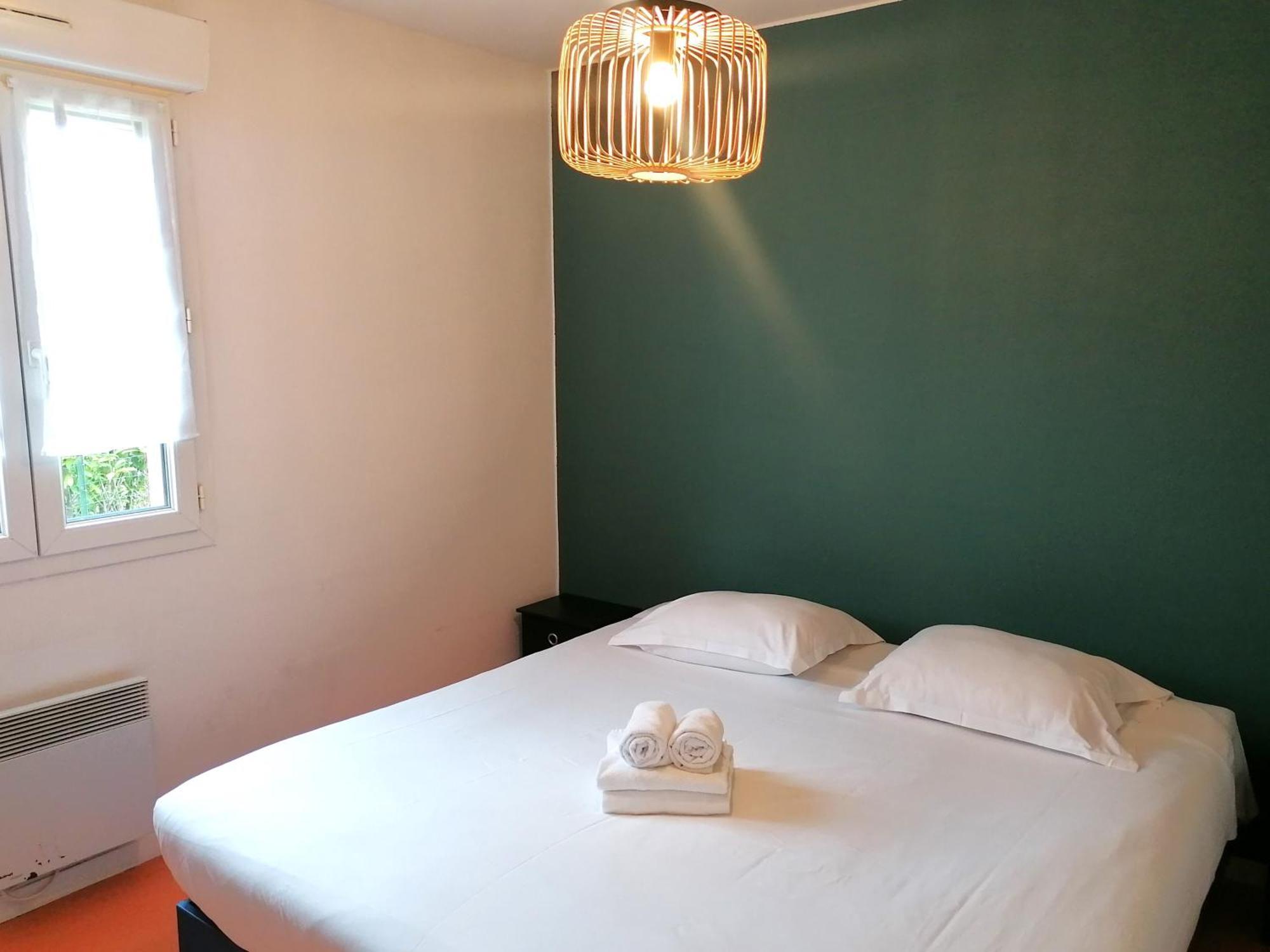 Hotel Platanes - Kb Hotel Group Etauliers 외부 사진